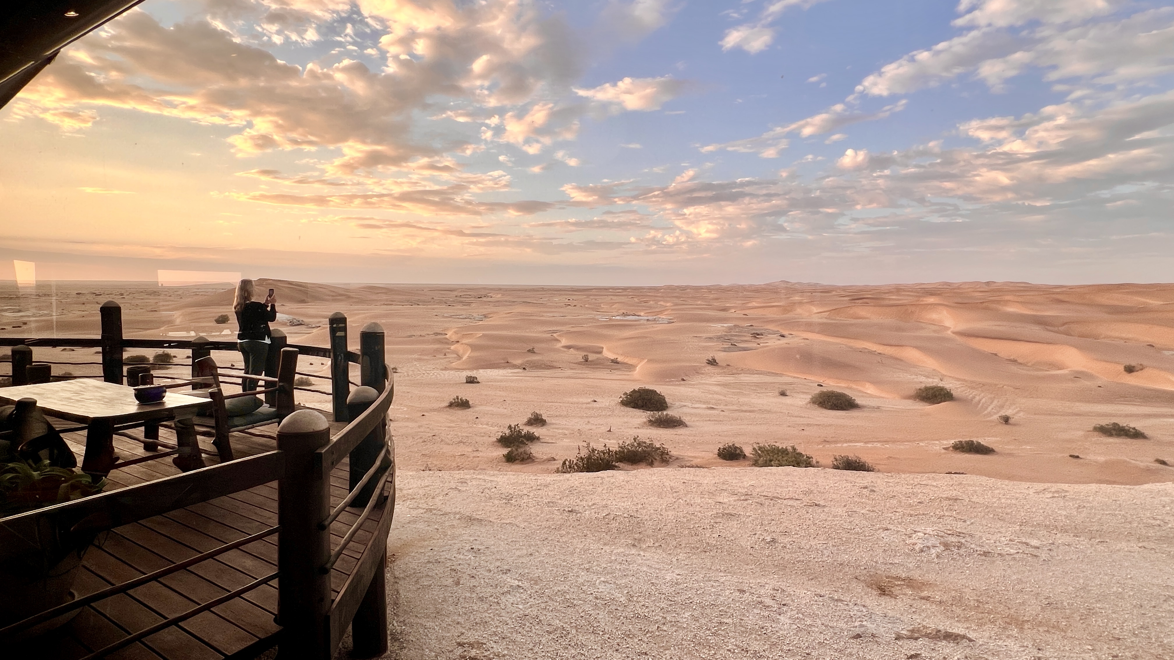 Desert Breeze deck overlooking the Namib Desert