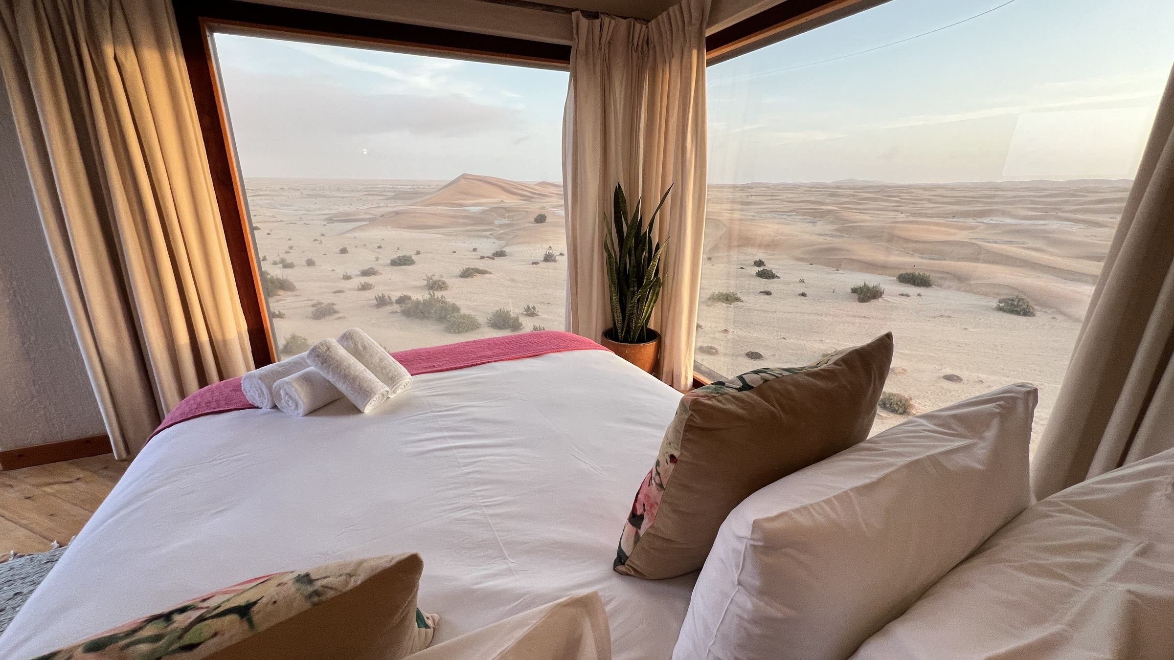 Luxury Villa at Desert Breeze, image 8