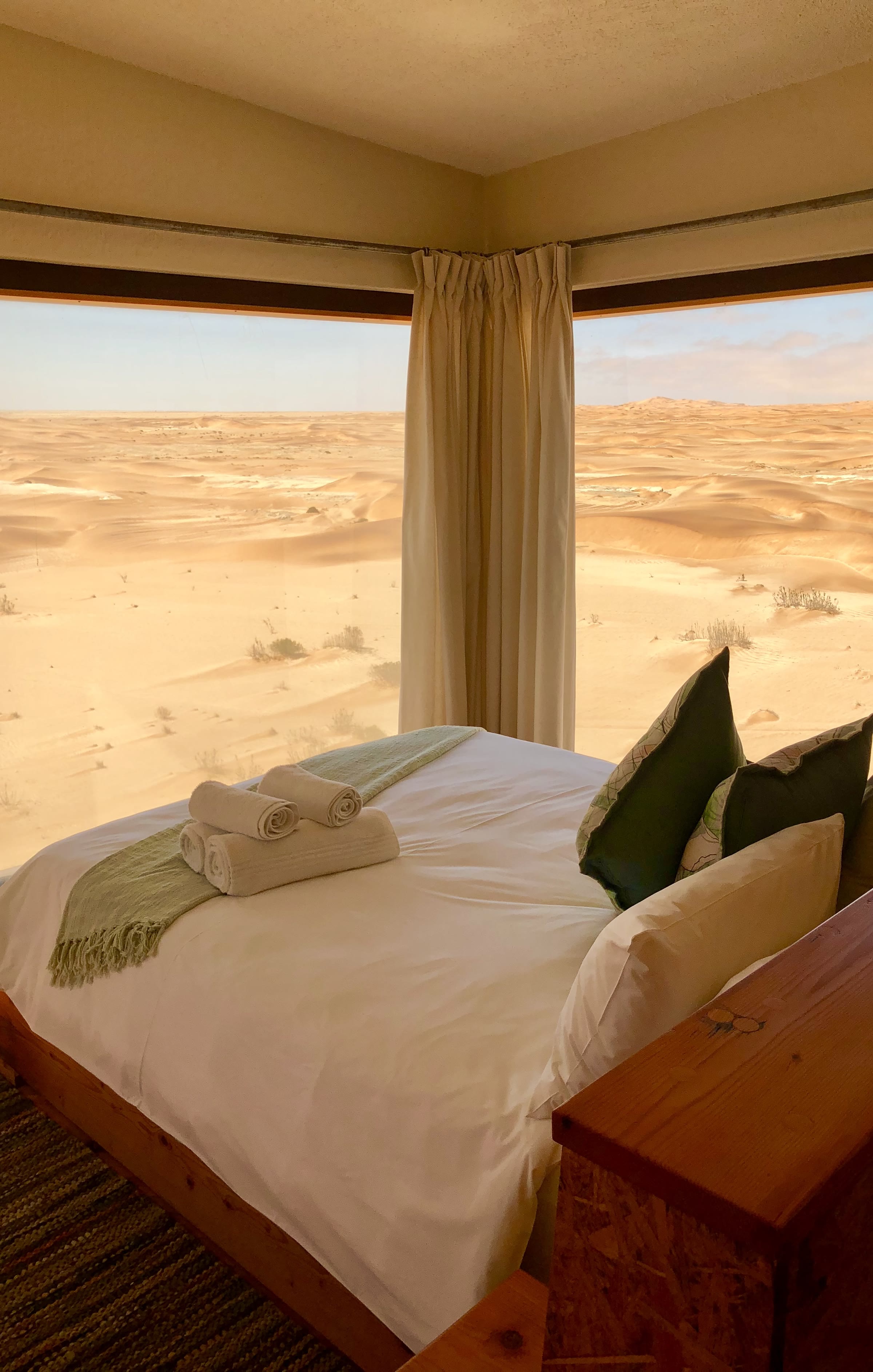 Luxury Villa at Desert Breeze, image 10